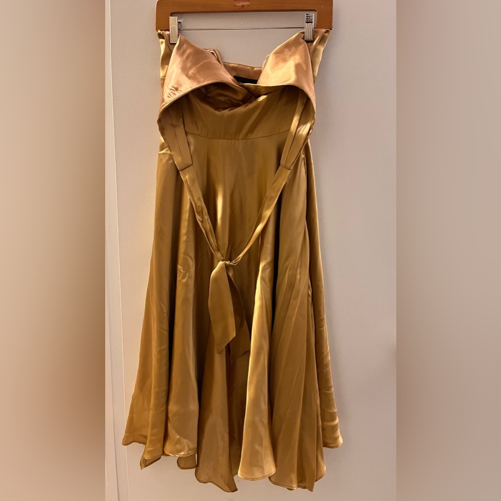Elegant Gold Women's Halter Top Dress